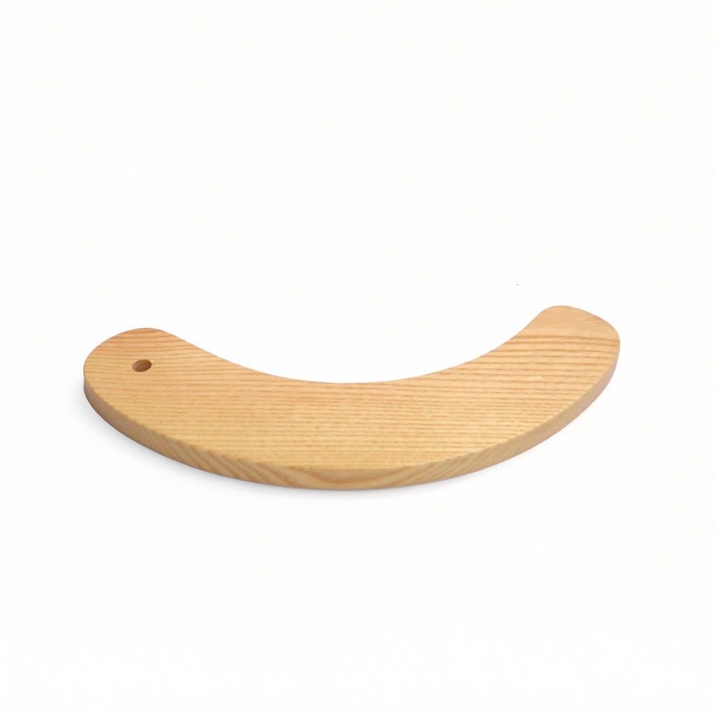Wooden puller downer for stretching felt during hat blocking